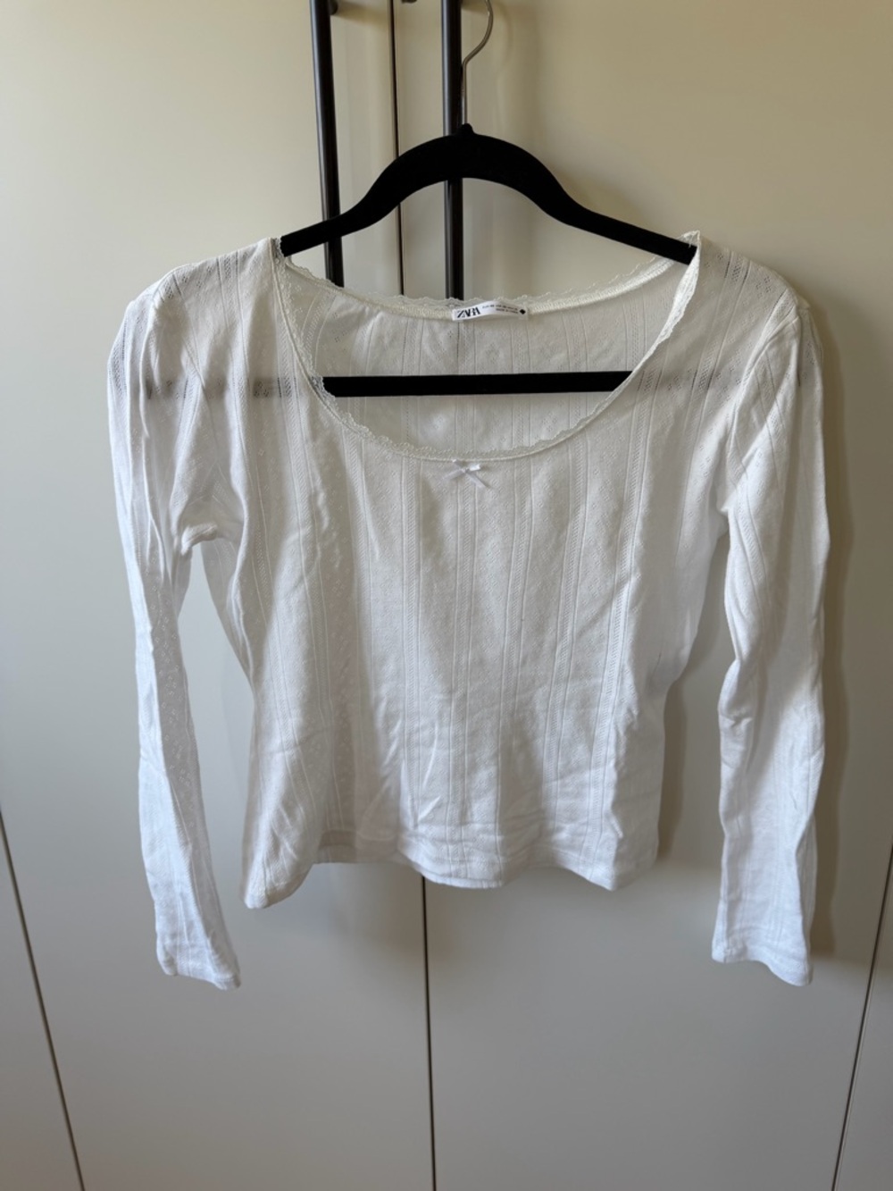 Zara White Long Sleeve Pointelle Scoop-Neck Ribbed Tee